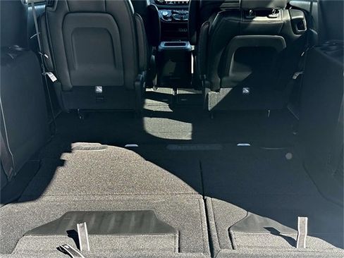 New 2025 Chrysler Pacifica Select image 22