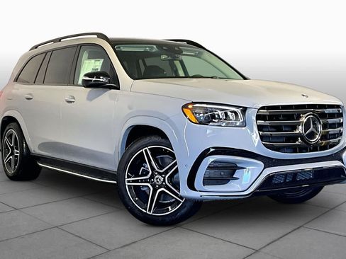 New 2026 Mercedes-Benz GLS 450 4MATIC image 19