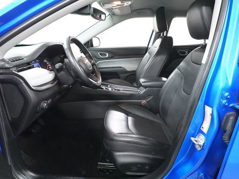 Used 2022 Jeep Compass Latitude AWD/4WD image 22