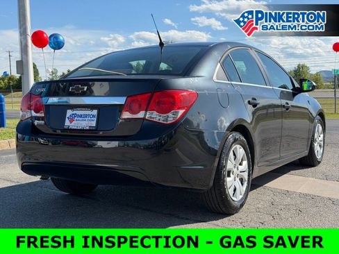Used 2012 Chevrolet Cruze LS FWD image 4
