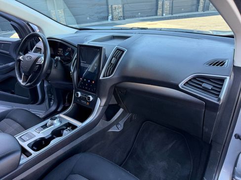 Used 2023 Ford Edge SEL w/ Cold Weather Package image 14