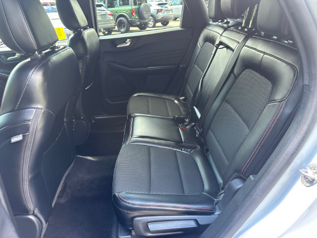 Used 2025 Ford Escape ST-Line AWD/4WD image 19