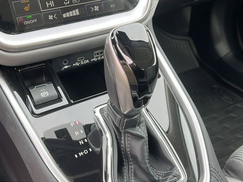 Certified 2025 Subaru Legacy Premium image 18