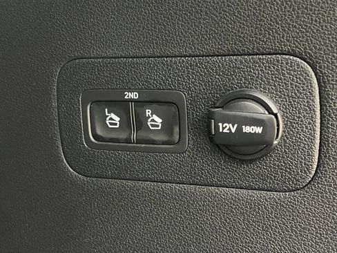 Used 2023 Hyundai Santa Fe Limited AWD/4WD image 17