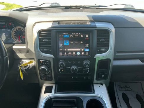 Used 2017 RAM 1500 Big Horn AWD/4WD image 28