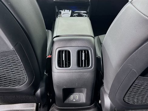 Used 2023 Hyundai Tucson Limited image 28