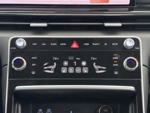 Used 2025 Genesis GV80 2.5T Standard image 79