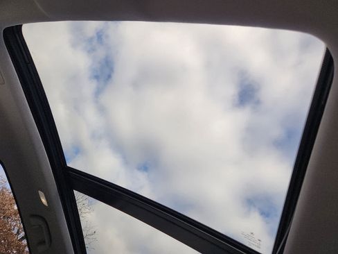 Certified 2023 Acura RDX AWD w/ Technology Package image 15