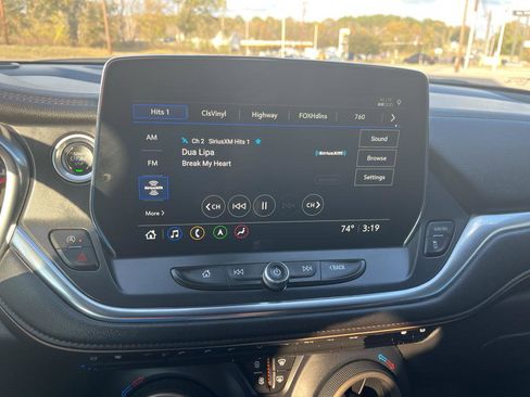 Certified 2023 Chevrolet Blazer Premier w/ Enhanced Convenience Package image 16