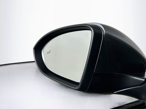 Used 2024 Volkswagen Jetta SE FWD image 16