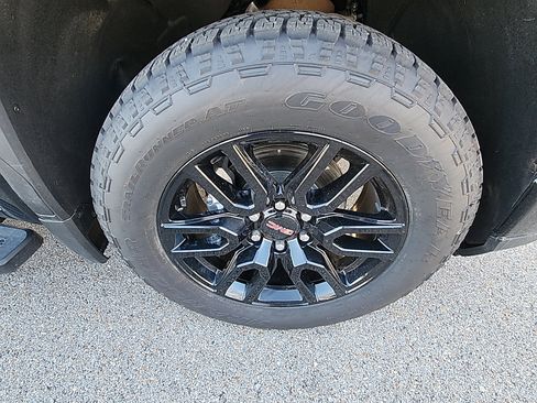 New 2025 GMC Sierra 1500 Elevation w/ Preferred Package image 11