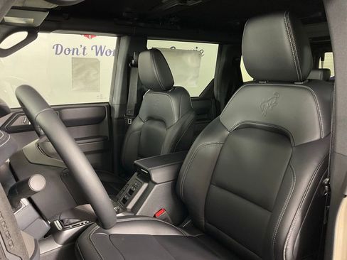 New 2026 Ford Bronco Outer Banks AWD/4WD image 12