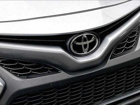 Certified 2023 Toyota Camry SE image 28