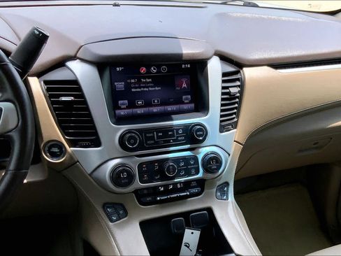 Used 2015 GMC Yukon SLT w/ Open Road Package AWD/4WD image 7