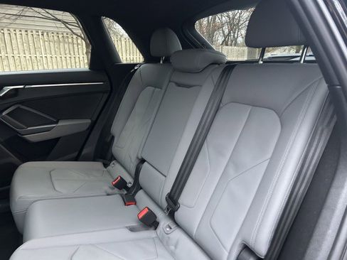Certified 2025 Audi Q3 2.0T Premium w/ Convenience Package image 22