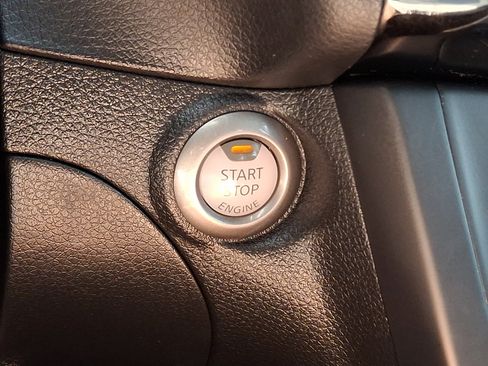 Used 2018 Nissan Sentra SV FWD image 24