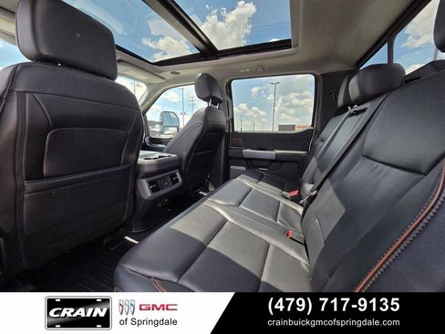 Used 2025 Ford F250 Lariat w/ Lariat Ultimate Package AWD/4WD image 28