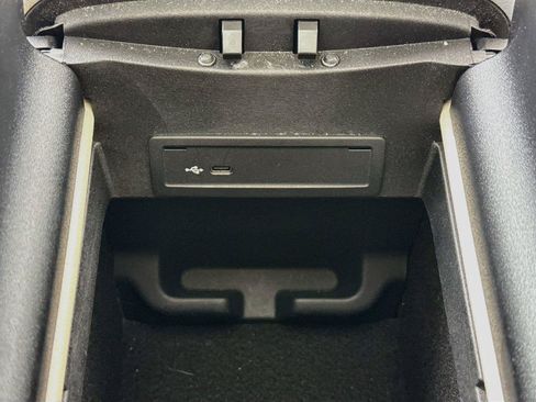 Used 2020 Mercedes-Benz GLE 350 image 35