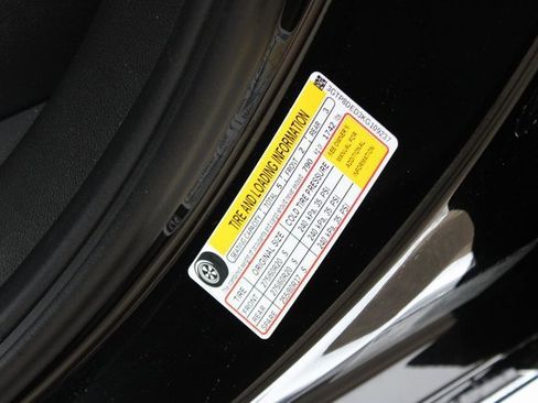 Used 2019 GMC Sierra 1500 SLT image 30