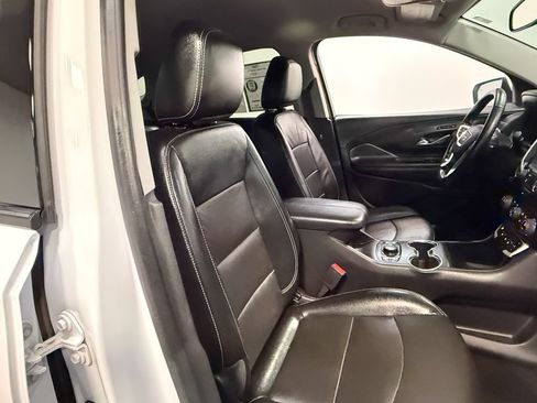 Used 2023 GMC Terrain SLT AWD/4WD image 64