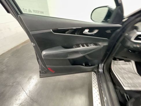 Used 2019 Kia Sorento LX image 20