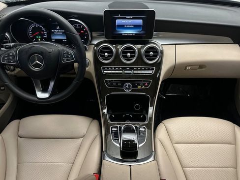 Used 2016 Mercedes-Benz C 300 4MATIC Sedan image 13