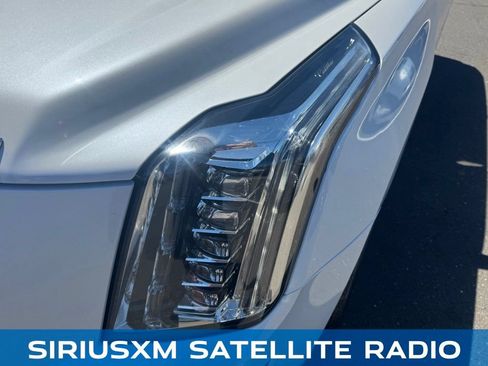 Used 2016 Cadillac Escalade 4WD image 10
