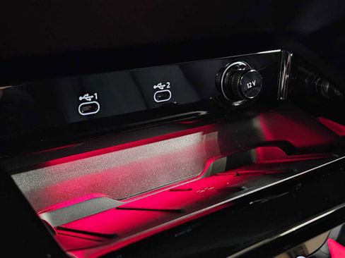 New 2026 Audi A6 Premium Plus AWD/4WD image 32