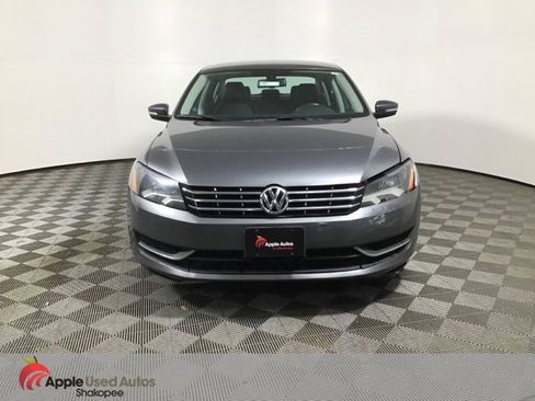 Used 2013 Volkswagen Passat 2.5 SE image 2