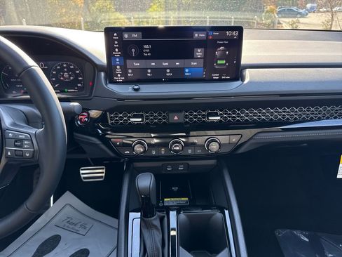 New 2025 Honda Accord Sport image 15