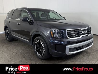 Used 2025 Kia Telluride S