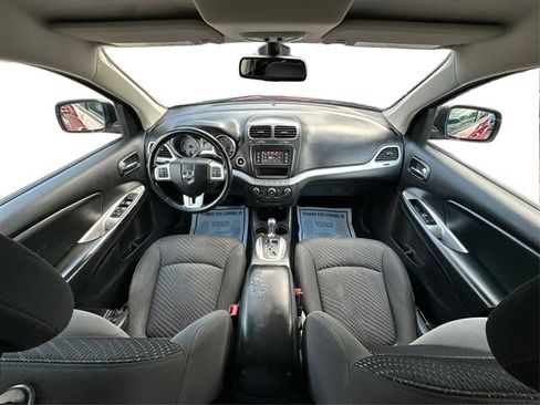 Used 2018 Dodge Journey SE w/ Connectivity Group FWD image 29
