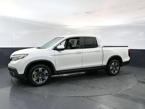 Used 2017 Honda Ridgeline RTL image 2