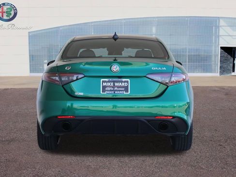 New 2025 Alfa Romeo Giulia AWD w/ Veloce Package AWD image 37