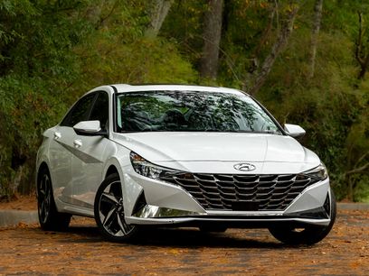 Used 2021 Hyundai Elantra Limited