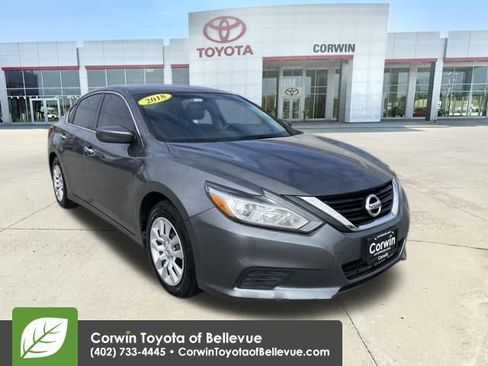 Used 2018 Nissan Altima 2.5 S w/ S Convenience Package image 1
