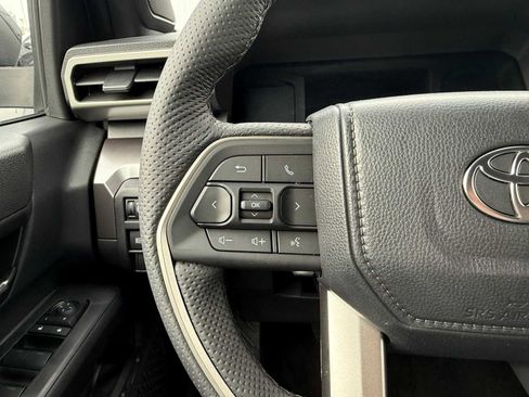 New 2026 Toyota Tacoma SR5 image 10