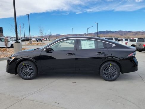 New 2026 Nissan Sentra SV w/ SV Convenience Package FWD image 2