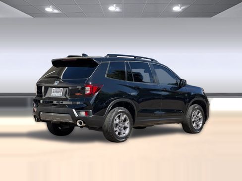Certified 2023 Honda Passport TrailSport image 8