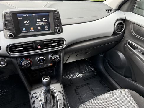 Used 2021 Hyundai Kona SEL FWD image 20
