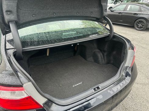 Used 2016 Toyota Camry LE FWD image 27