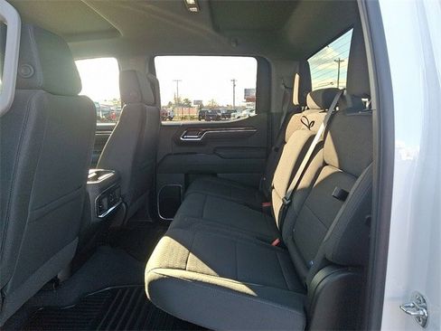 New 2026 GMC Sierra 1500 Elevation image 7