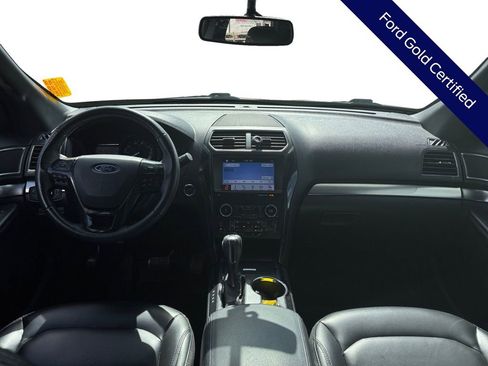 Used 2019 Ford Explorer XLT w/ Equipment Group 202A image 14