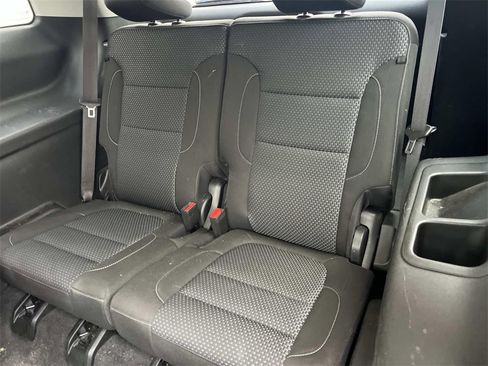 Certified 2023 GMC Acadia SLE w/ Driver Convenience Package image 11