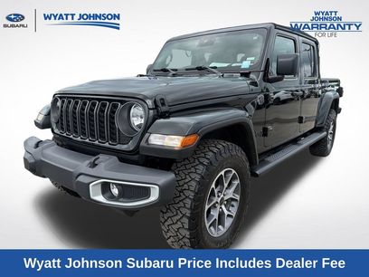 Used 2024 Jeep Gladiator Sport