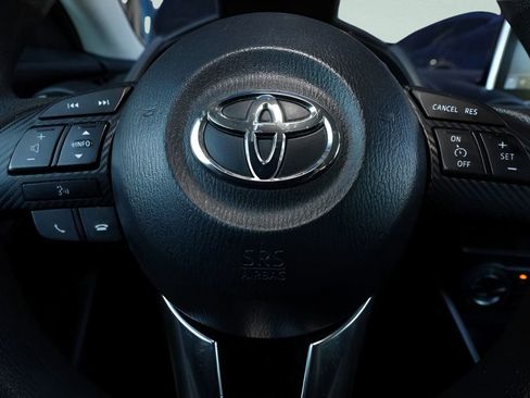 Used 2018 Toyota Yaris iA image 28