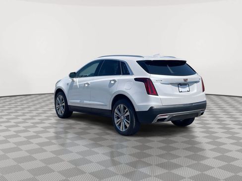 Used 2024 Cadillac XT5 Premium Luxury w/ LPO, Floor Liner Package FWD image 6
