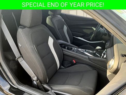 Used 2021 Chevrolet Camaro LT w/ RS Package image 26