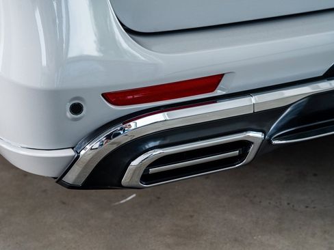 Used 2023 Mercedes-Benz Metris Passenger image 25