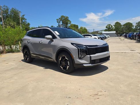 New 2026 Kia Sportage EX w/ EX Panoramic Sunroof Package AWD/4WD image 2